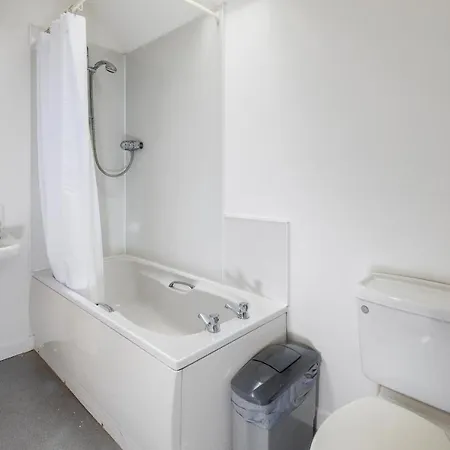 Muncaster Castle Coachman's Quarters 4*