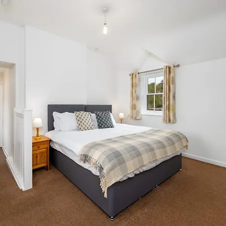 Muncaster Castle Coachman's Quarters Gæstehus 4*