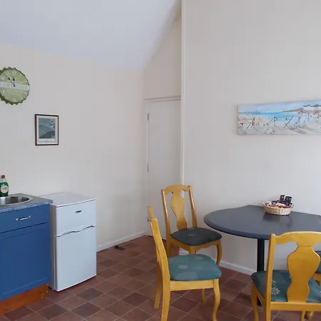 Muncaster Castle Coachman's Quarters 4*