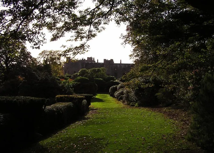 Muncaster Castle Coachman's Quarters 4* Ravenglass