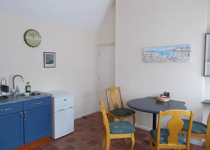 Muncaster Castle Coachman's Quarters 4*