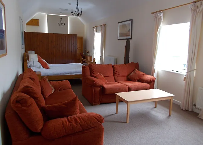 Muncaster Castle Coachman's Quarters 4*