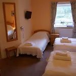 Πανσιόν Muncaster Castle Coachman's Quarters 4*